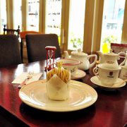老舗が揃う！有楽町「レトロ喫茶店」5選